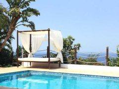 Lovely villa with amazing view