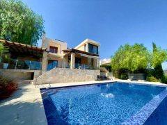 5 bedroom villa for long term rent in Aphrodite Hills