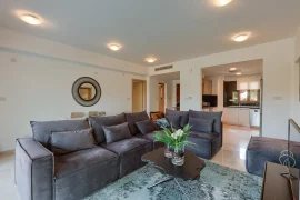 Luxury 3 bedroom apartment in Aphrodite Hills