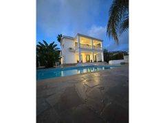 Three bedroom villa for long term rent