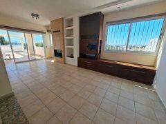 Spacious Topfloor apartment