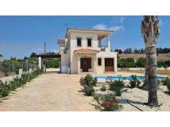 Luxury Three Bedroom Villa with Private Pool