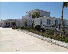 7 Bedrooms plus 8 bathrooms long term rentals