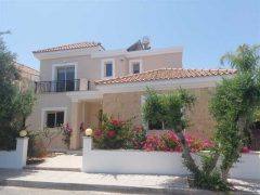 4 bedroom unfurnished villa to rent